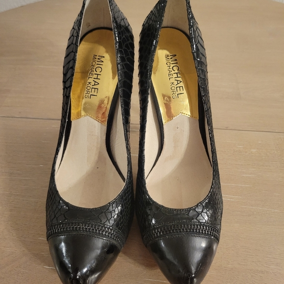 Michael Kors Stilleto Heels Sz 7 - Picture 3 of 9